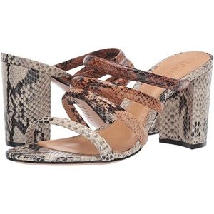 SCHUTZ | Felisa Sandal size 7 (fits like 6.5)